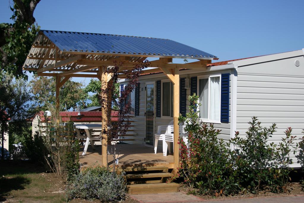 Camping Serenella Bardolino Room photo