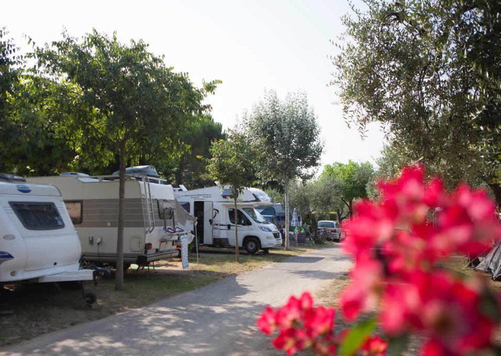 Camping Serenella Bardolino Exterior photo